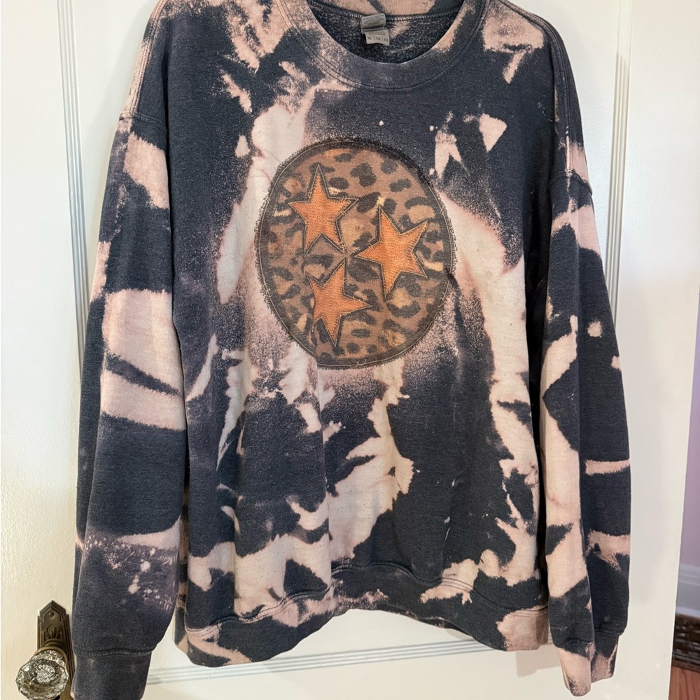 Bleach Dyed Sweatshirt with Tri-Star and Leopard Design